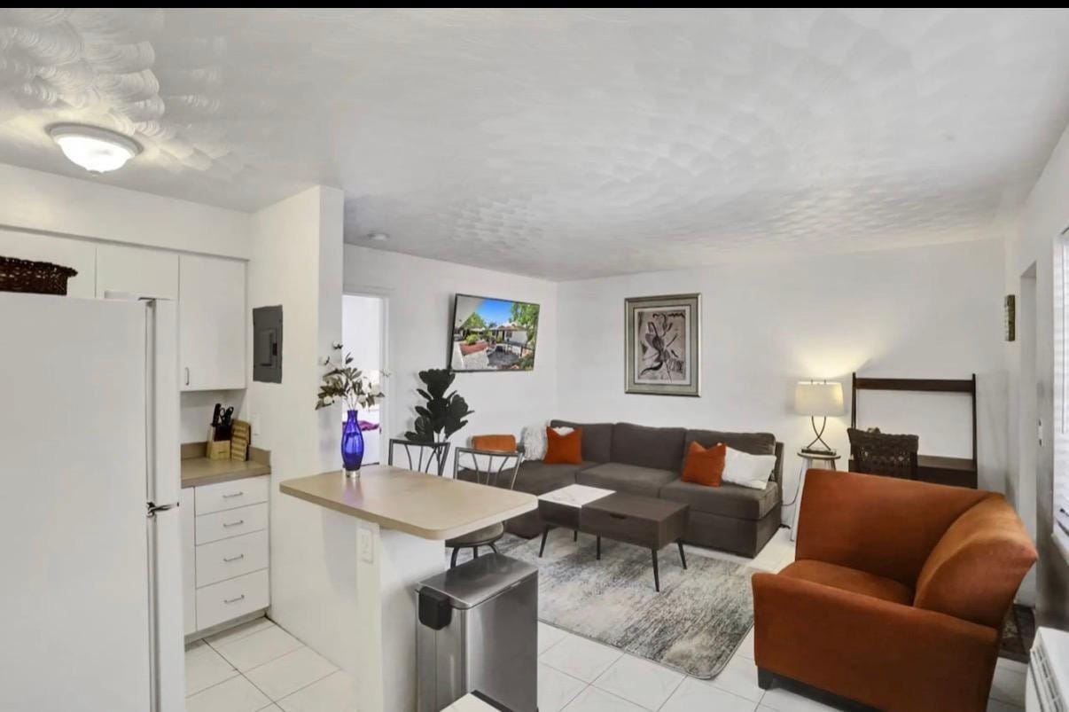 820 NE 16th Avenue 2, Fort Lauderdale, FL 33304 photo 2