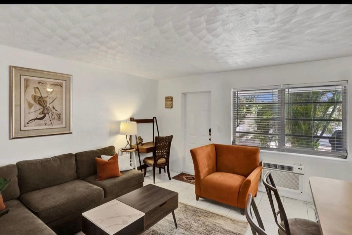 820 NE 16th Avenue 2, Fort Lauderdale, FL 33304 photo 3