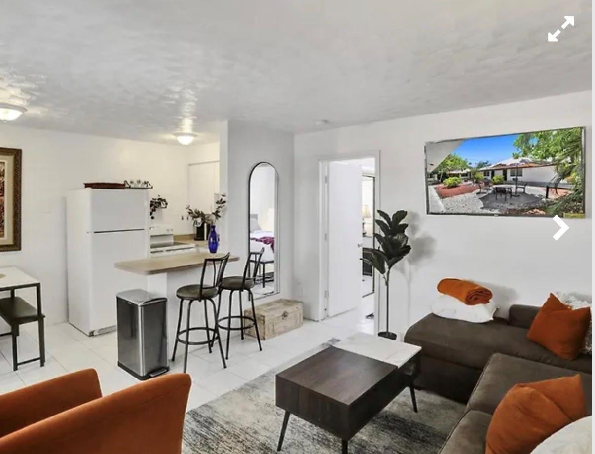 820 NE 16th Avenue 2, Fort Lauderdale, FL 33304, Fort Lauderdale