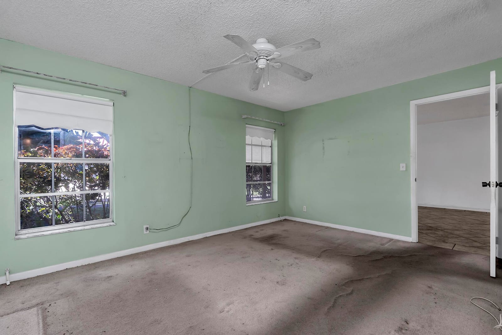 539 Franconia Circle B, Lake Worth, FL 33467 photo 12
