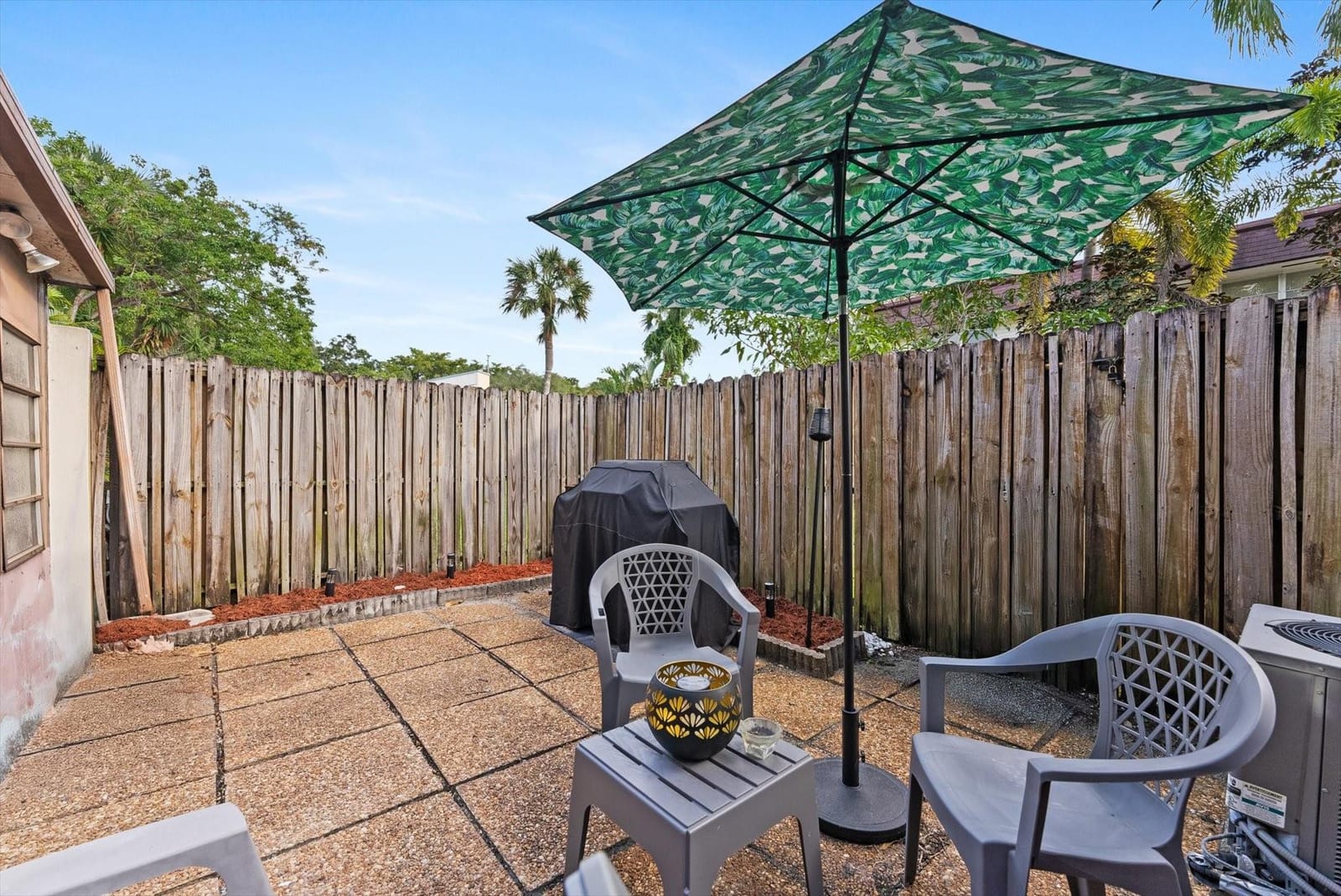 3320 Simms Street 11C, Hollywood, FL 33021