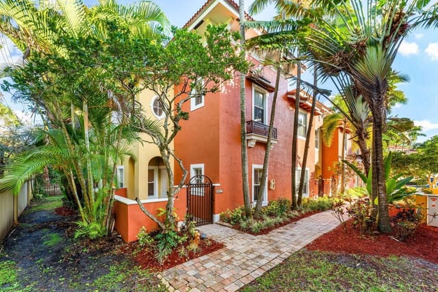 3307 Merrick Lane 1004, sold in Merrick Preserve, Margate, FL