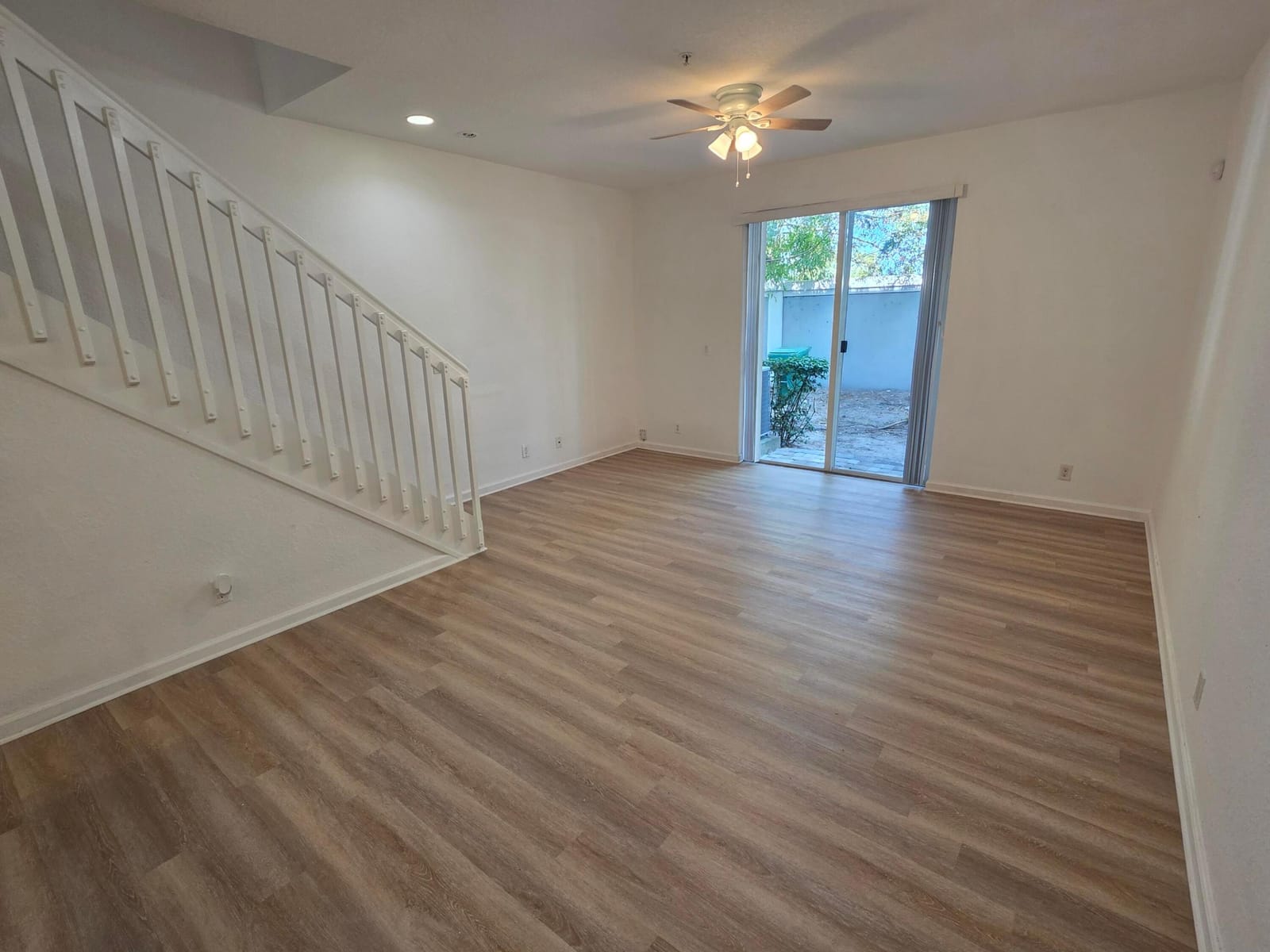 3589 NW 14th Court S 3589 — photo 5