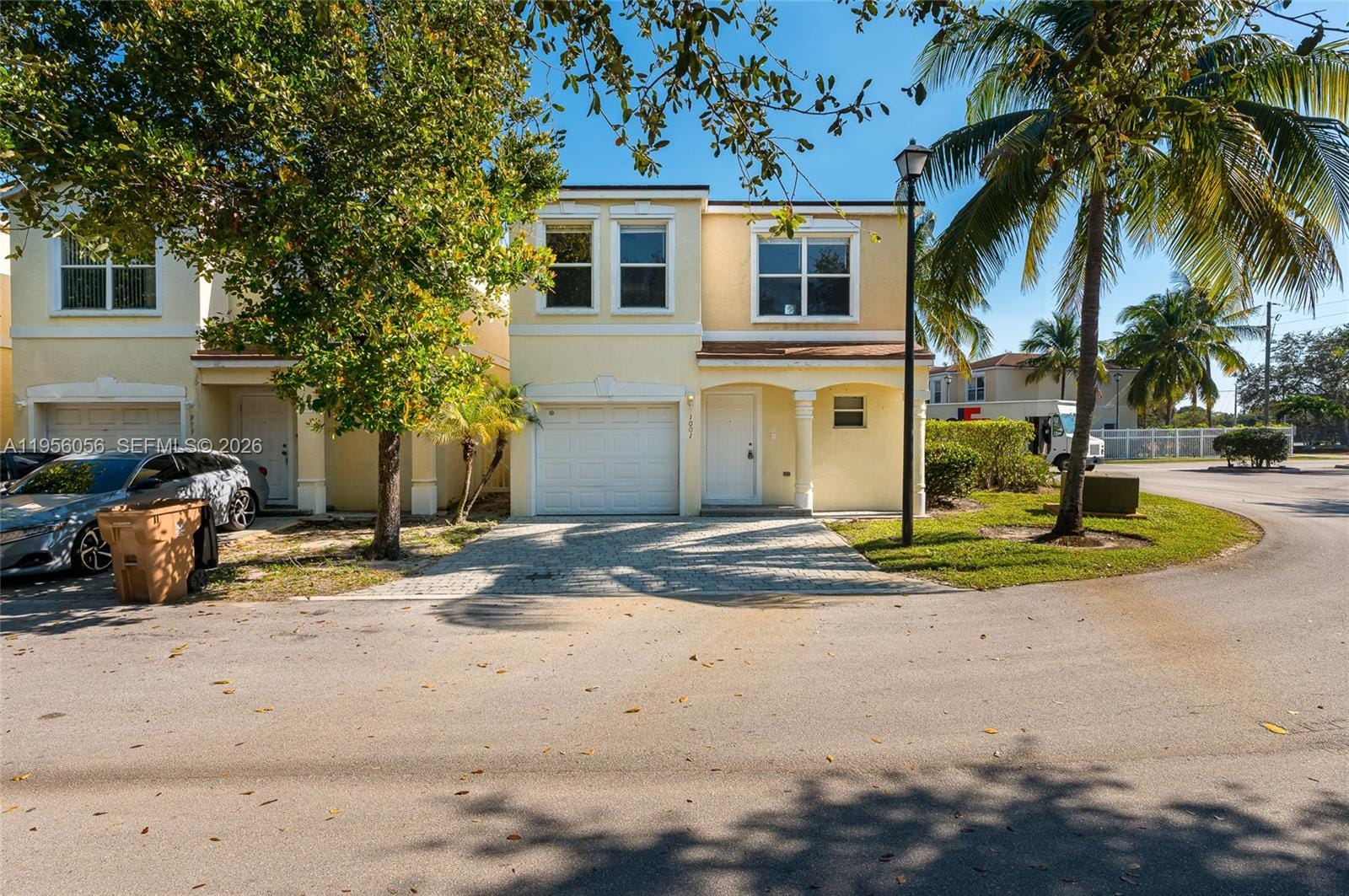 1001 SW 15th Street, Deerfield Beach, FL 33441 photo 2