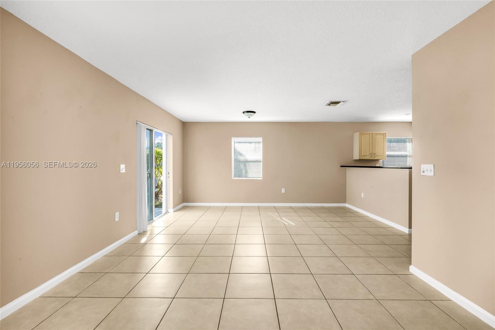1001 SW 15th Street, Deerfield Beach, FL 33441 photo 11