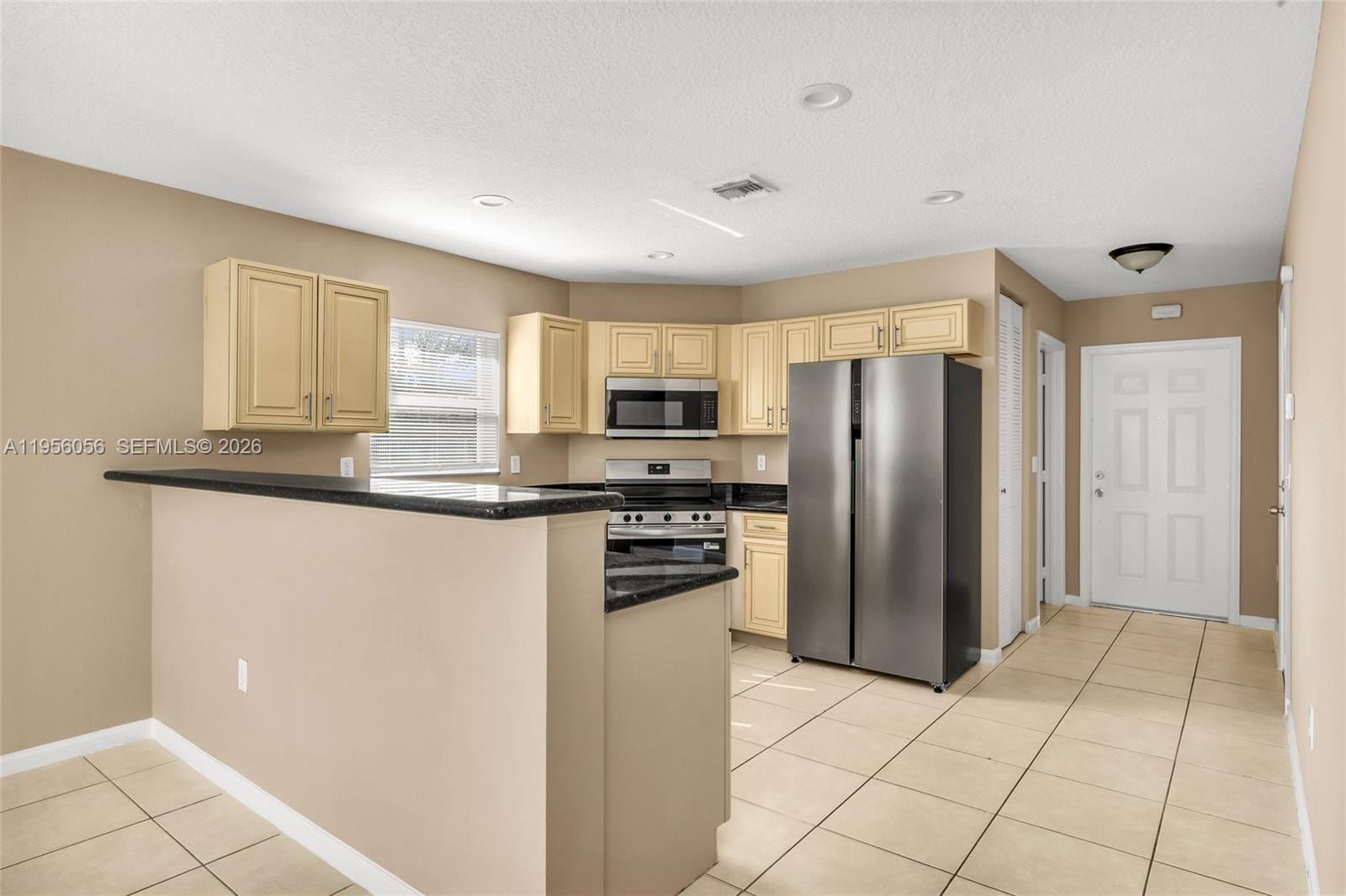 1001 SW 15th Street, Deerfield Beach, FL 33441 photo 8