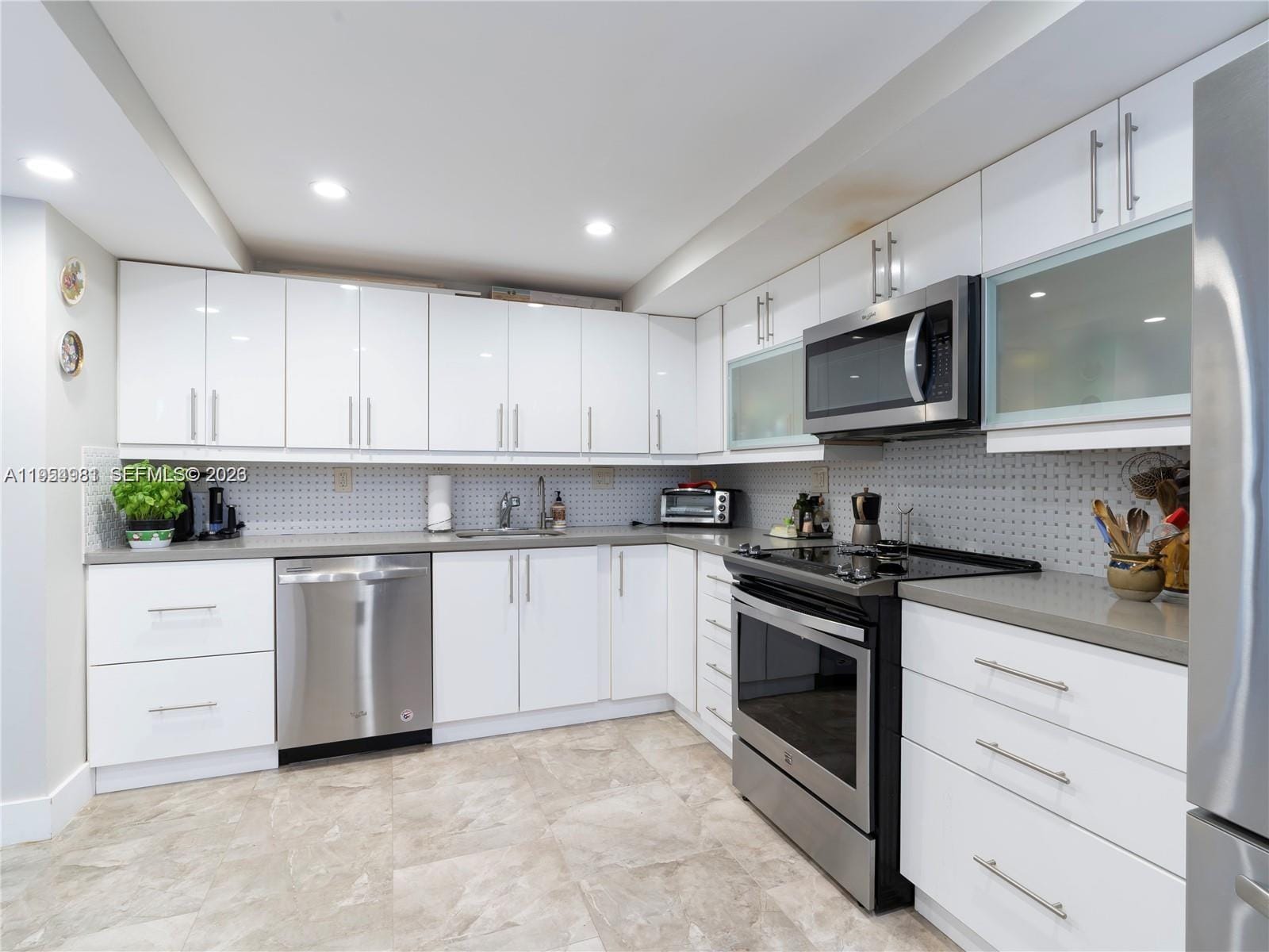 2150 Sans Souci Boulevard C1004, North Miami, FL 33181 photo 17