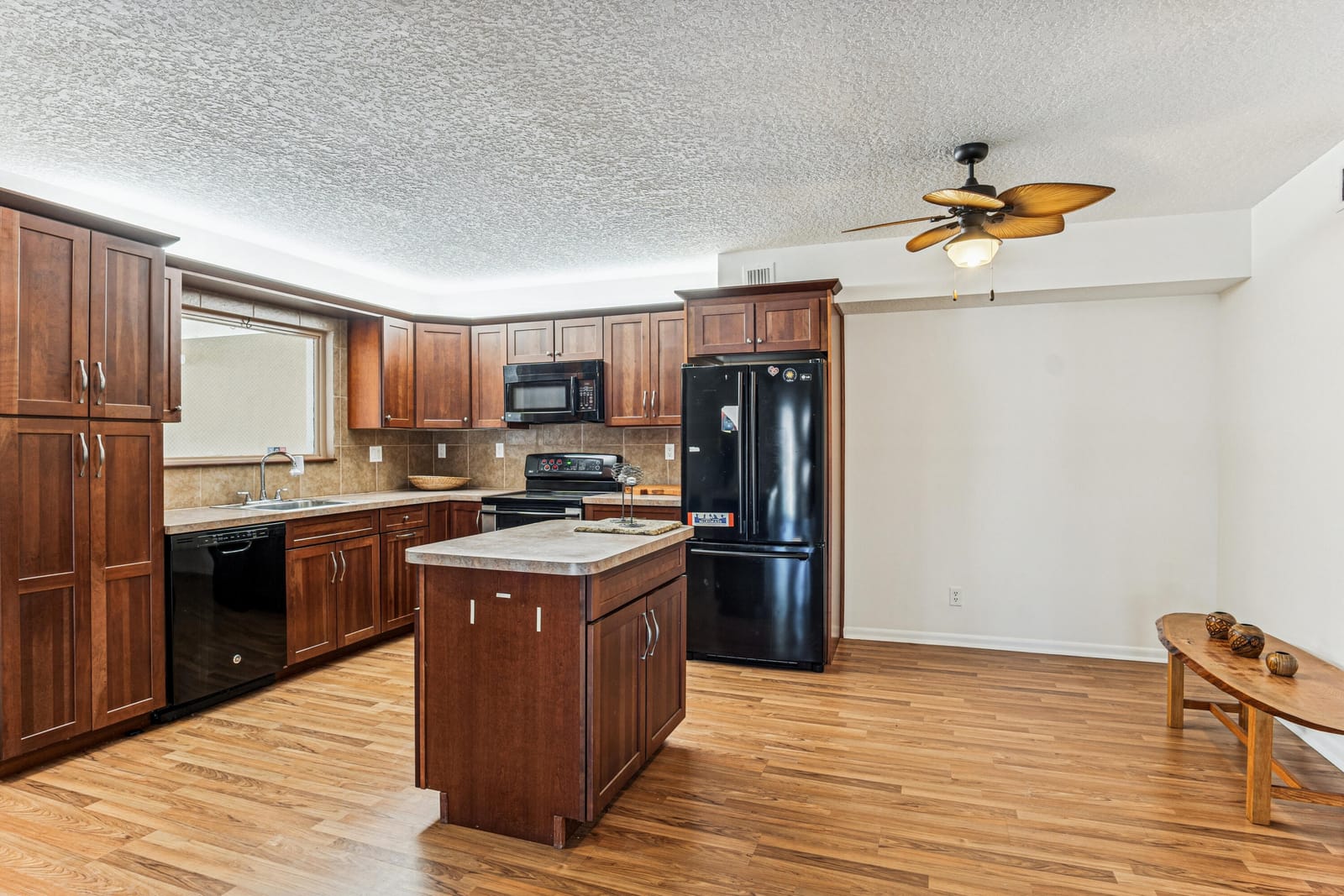 171 Deer Creek Boulevard 705 — photo 4