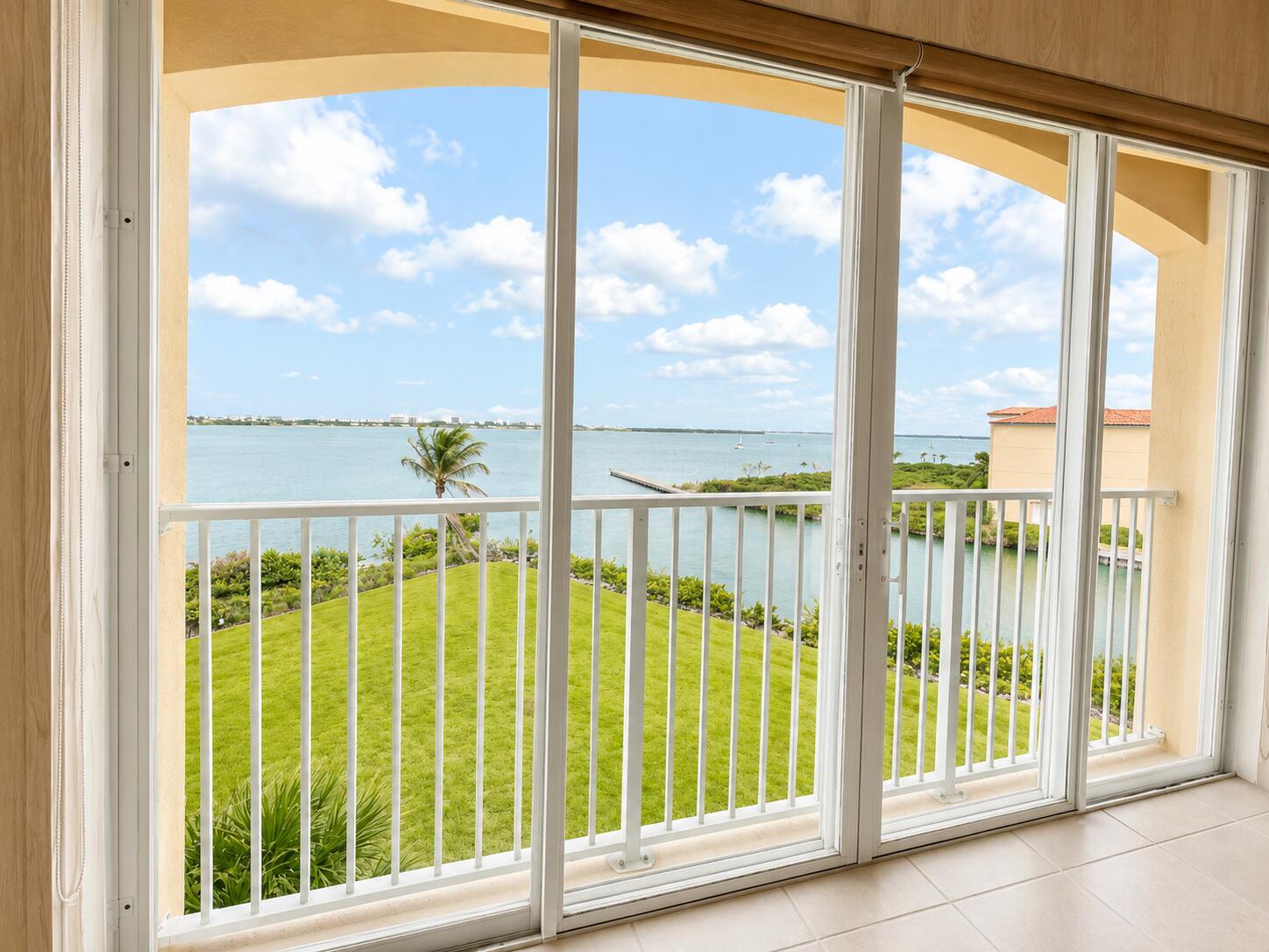 4 Harbour Isle Drive E Ph-4, Fort Pierce, FL 34949, Fort Pierce