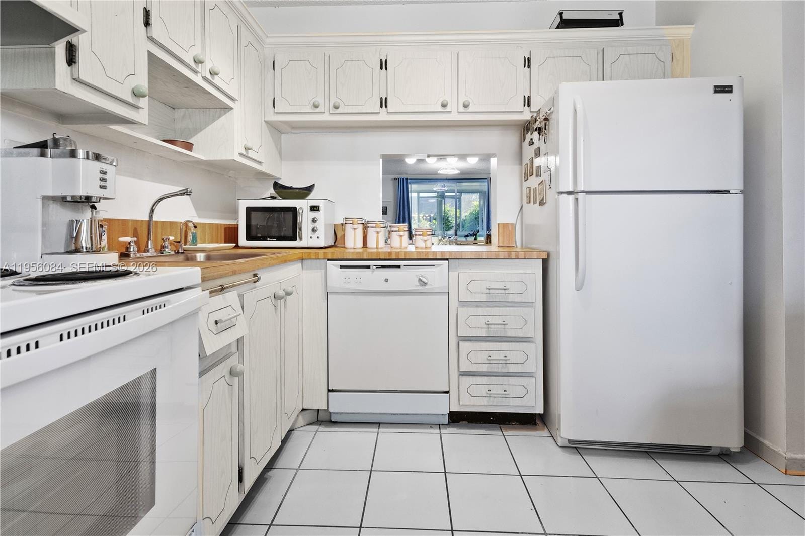 5935 Del Lago Circle 209 — photo 12
