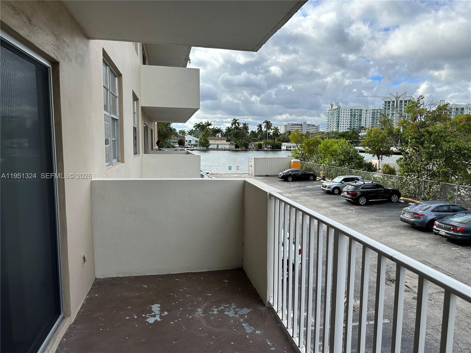 1455 N Treasure Drive 2C — photo 2