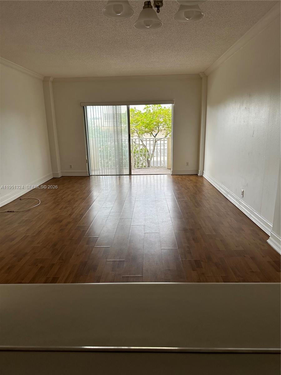 1455 N Treasure Drive 2C, North Bay Village, FL 33141, North Bay Village