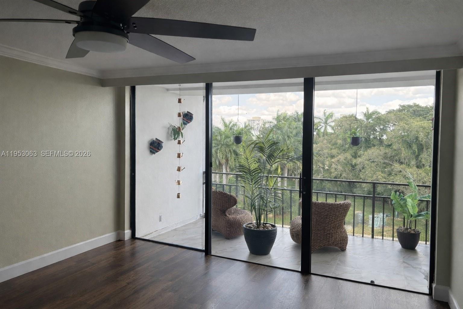 1500 Presidential Way 504 — photo 11