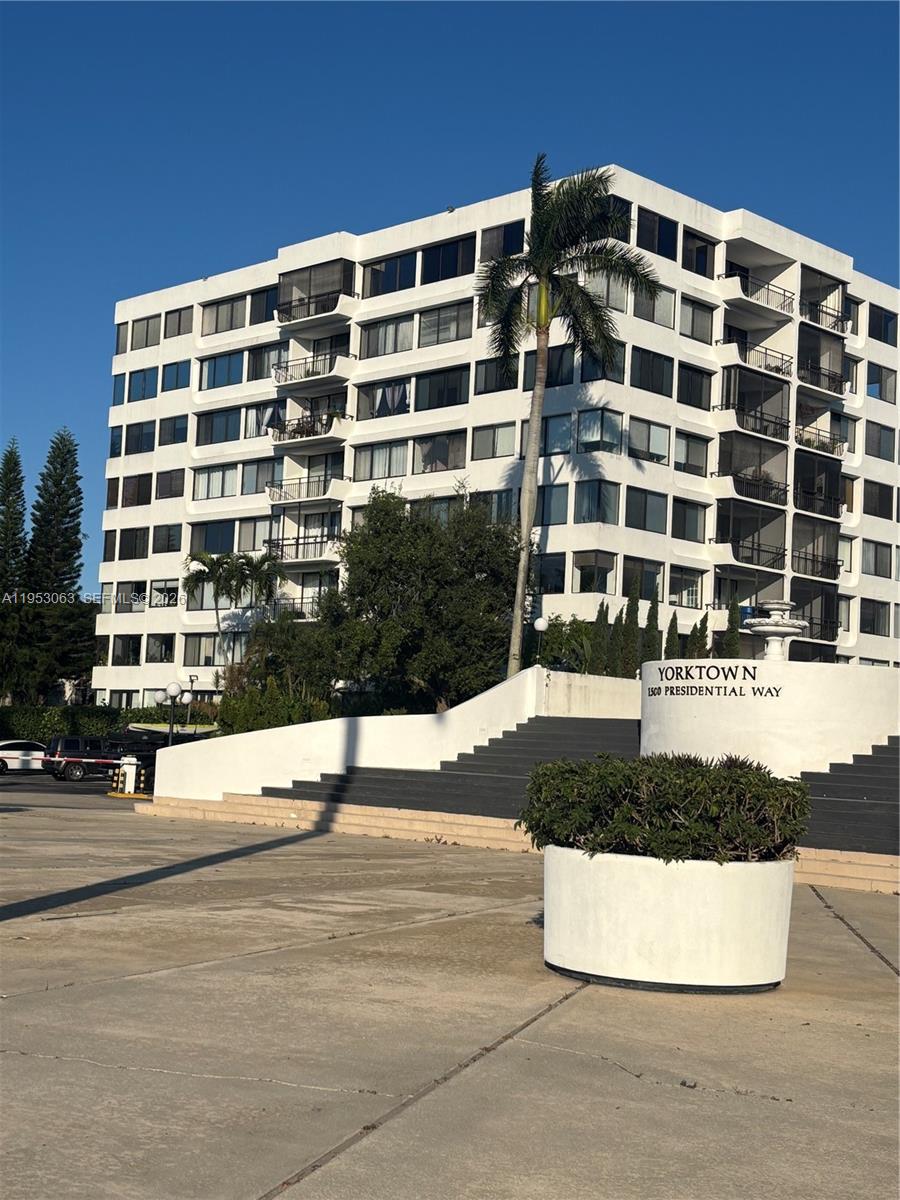 1500 Presidential Way 504, West Palm Beach, FL 33401, West Palm Beach