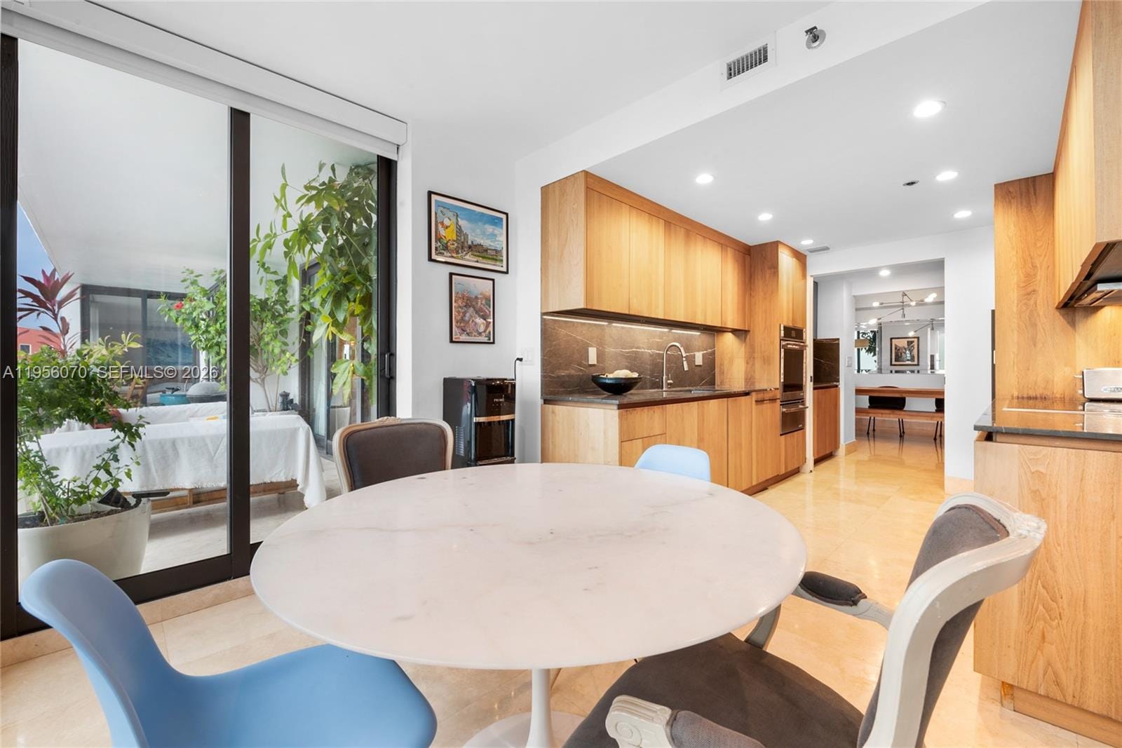 1581 Brickell Avenue 2302, Miami, FL 33129 photo 2
