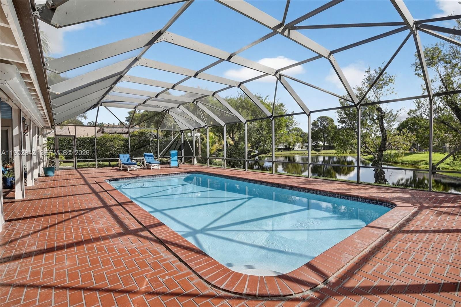 8704 Mahogany Avenue, Plantation, FL 33324 photo 3
