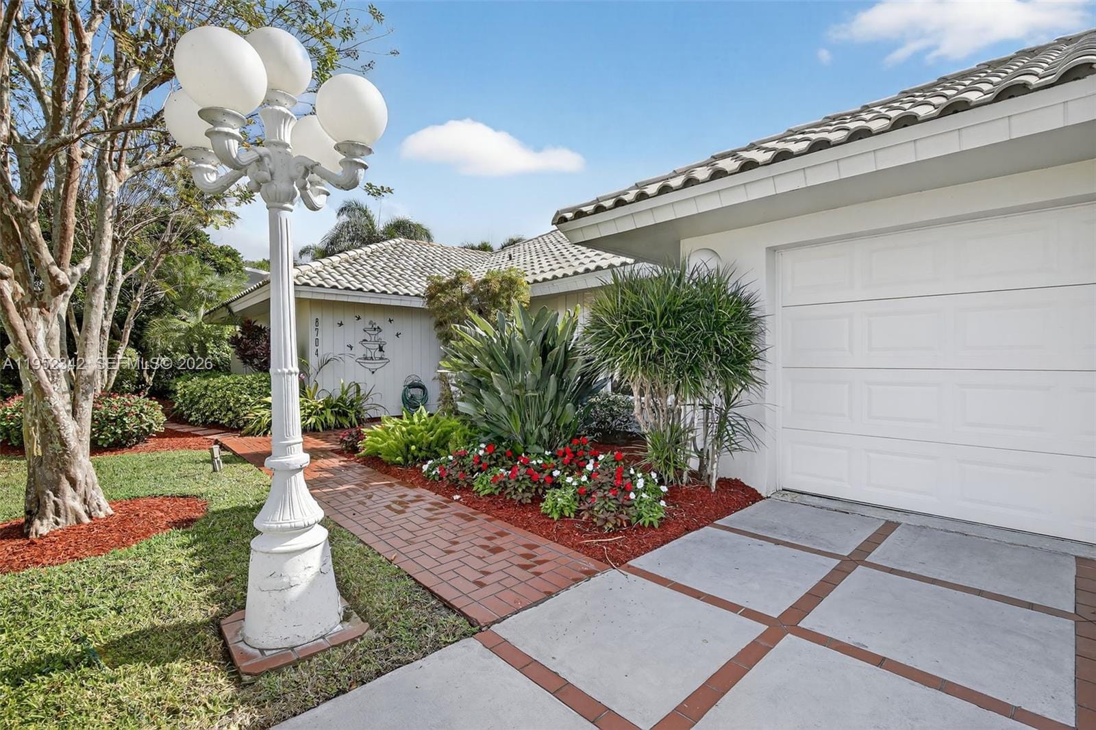 8704 Mahogany Avenue, Plantation, FL 33324 photo 6
