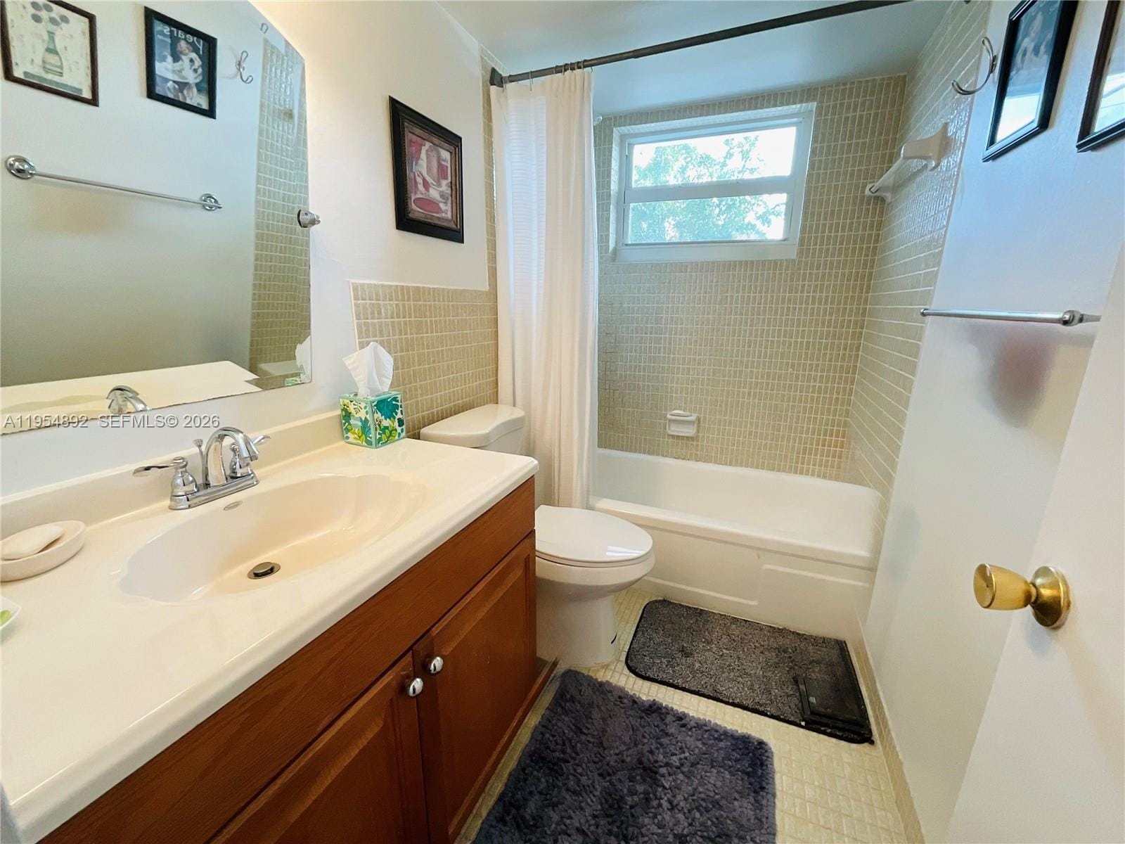 1425 Atlantic Shores Boulevard 209, Hallandale Beach, FL 33009 photo 17