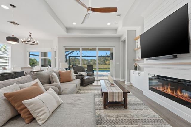 15654 Goldfinch Circle, sold in Meadows Of Westlake, Westlake, FL