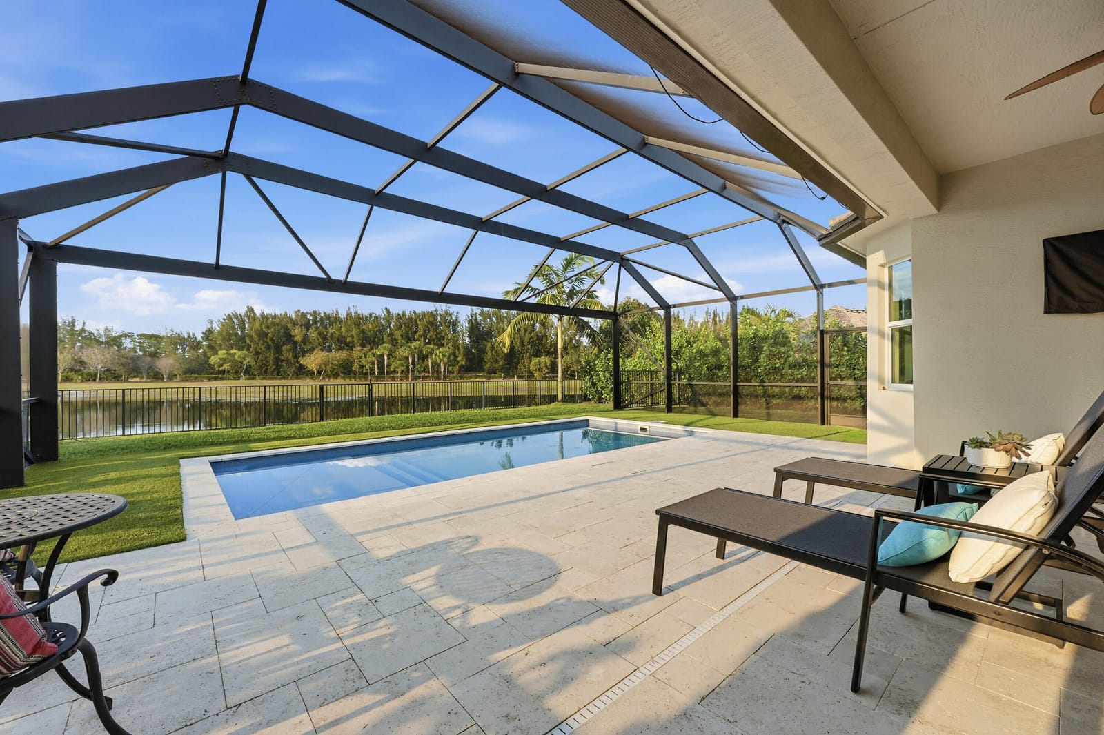 15654 Goldfinch Circle, Westlake, FL 33470 photo 2