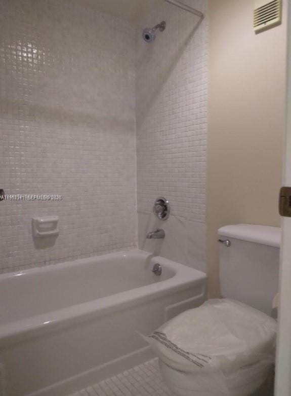 1300 Saint Charles Place PH15 — photo 10