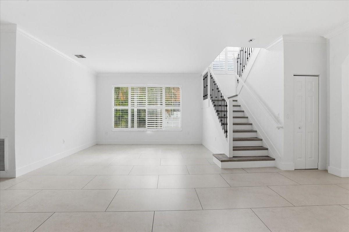 16534 SW 32nd Street — photo 3