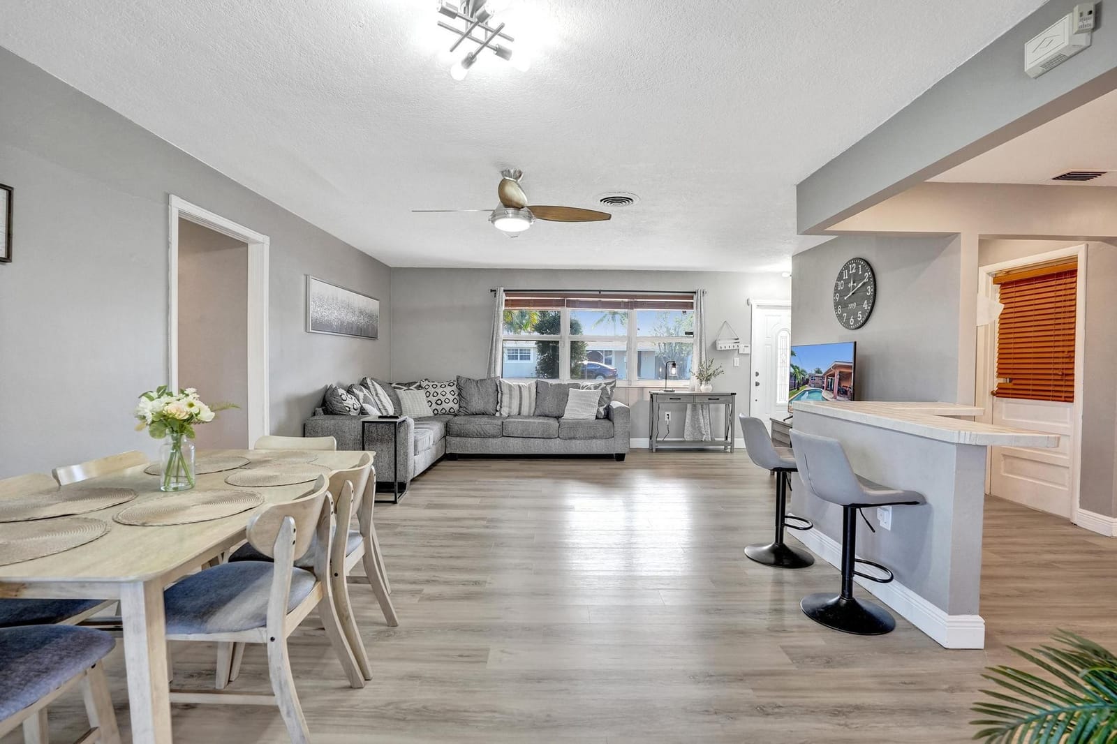 7671 NW 15th Court, Pembroke Pines, FL 33024 photo 14