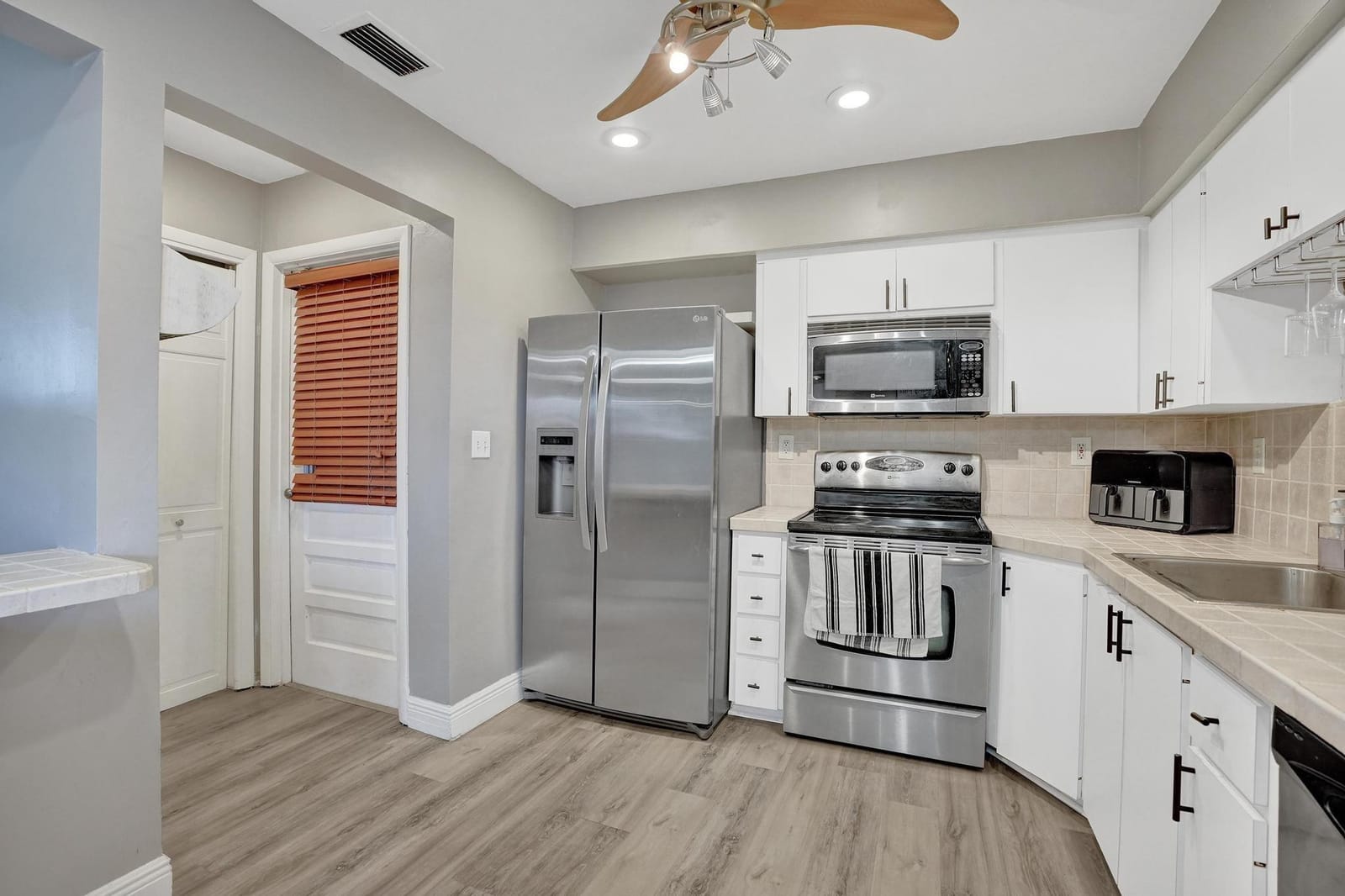 7671 NW 15th Court — photo 8