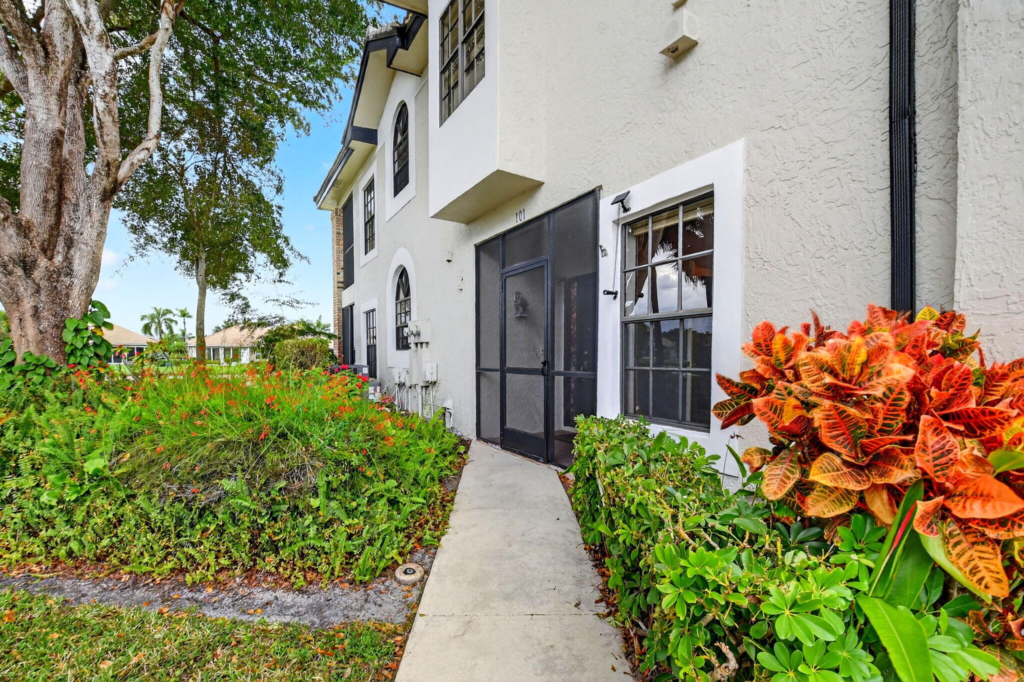 8065 Aberdeen Drive 101 — photo 4
