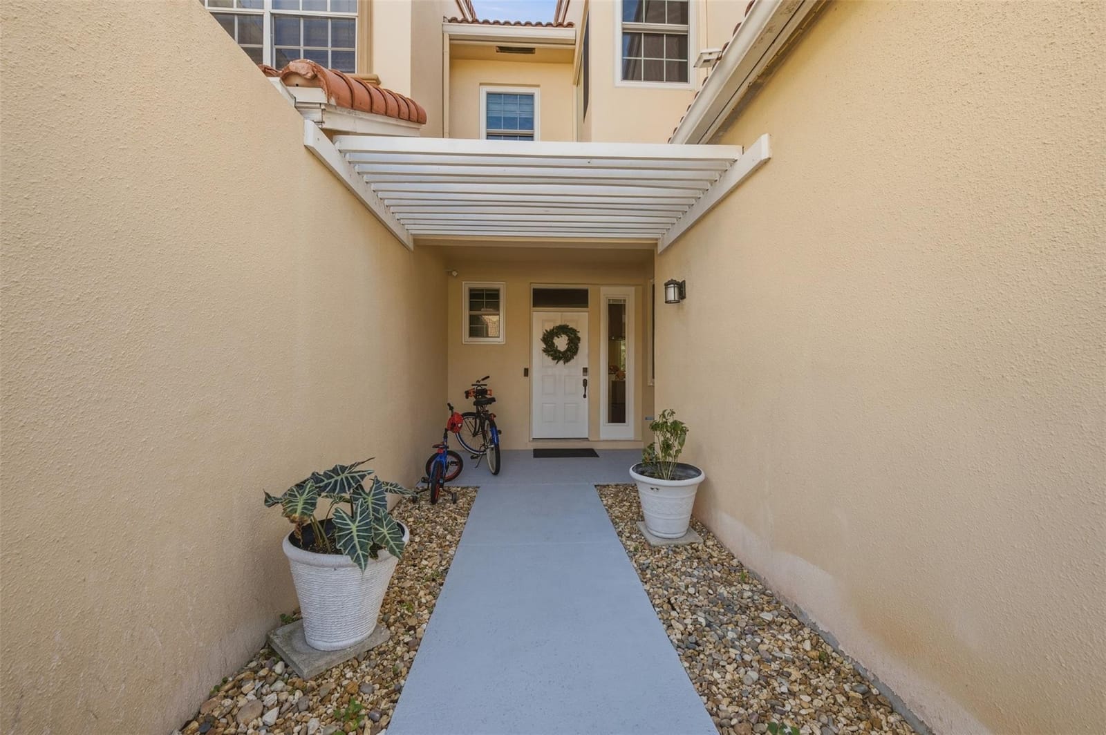 9788 Royal Palm Boulevard — photo 2