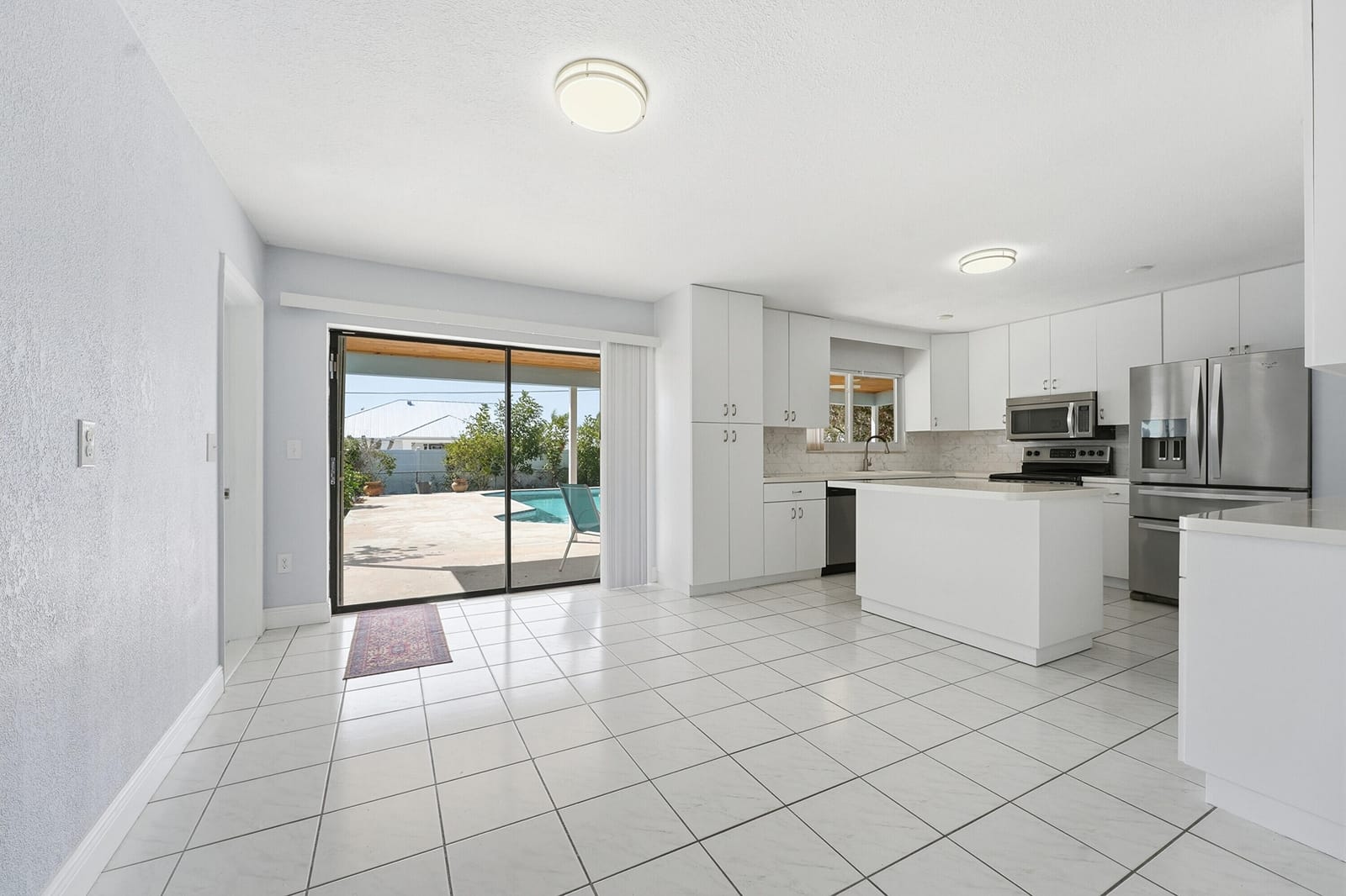 420 SE Streamlet Avenue — photo 12