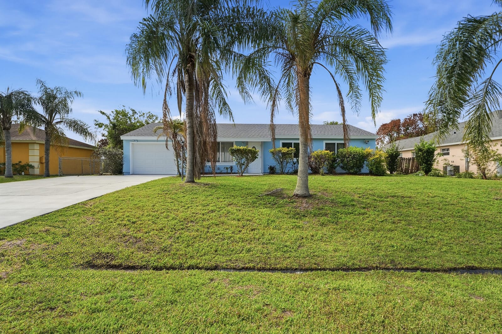 420 SE Streamlet Avenue — photo 3