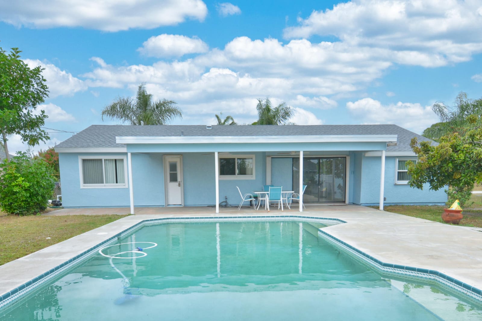 420 SE Streamlet Avenue — photo 4