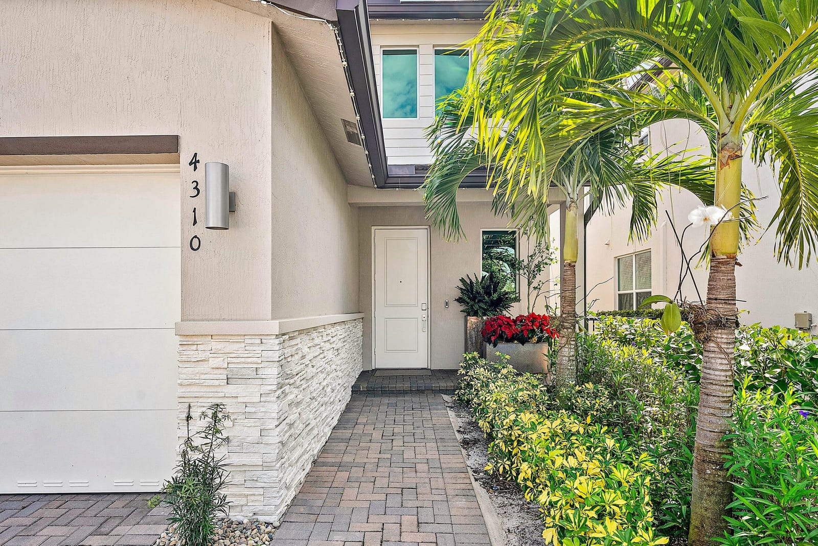 4310 Buttonwood Drive — photo 5