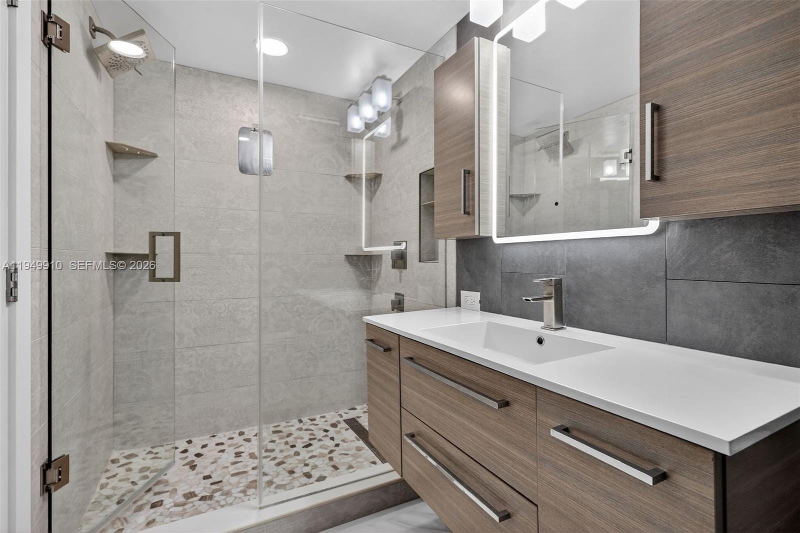 1330 West Avenue 3206, Miami Beach, FL 33139 photo 20