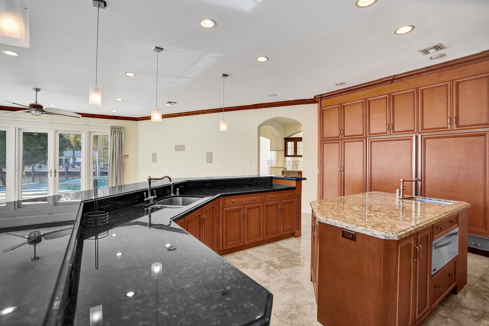 2330 NE 31st Court, Lighthouse Point, FL 33064 photo 16