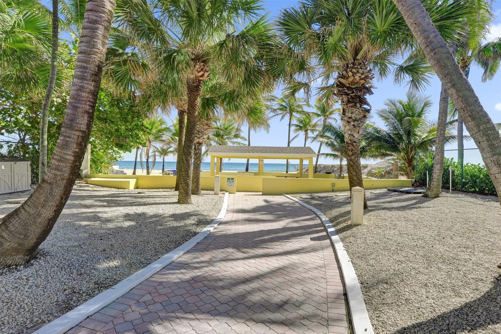 1395 S Ocean Boulevard 402, Pompano Beach, FL 33062 photo 29