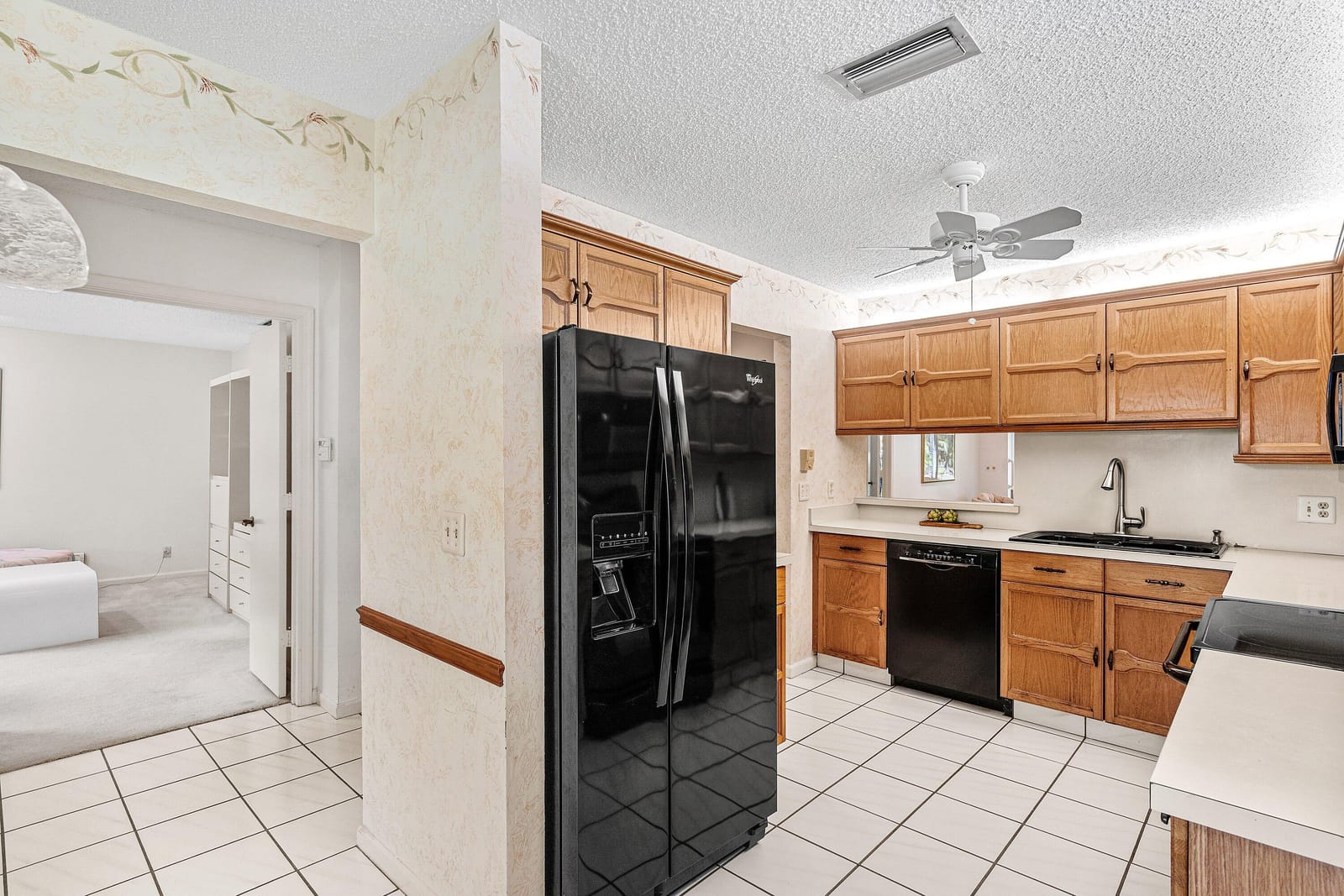 10057 Shadywood Place, Boynton Beach, FL 33437 photo 12