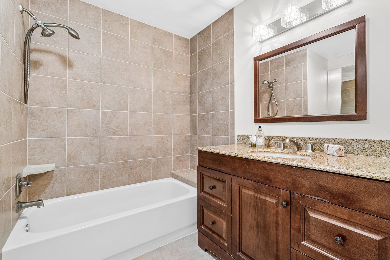 10057 Shadywood Place, Boynton Beach, FL 33437 photo 22