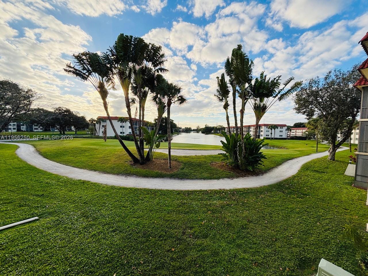 411 S Hollybrook Drive 305, Pembroke Pines, FL 33025 photo 20