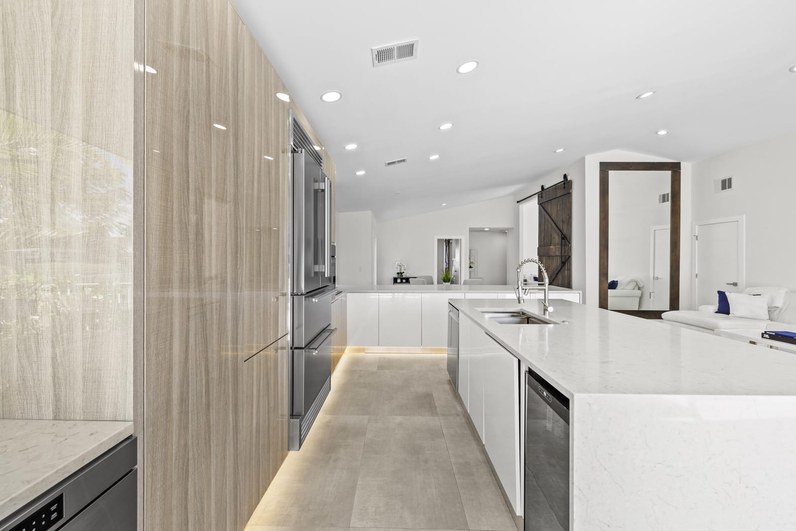 10184 Sunset Bend Drive — photo 9