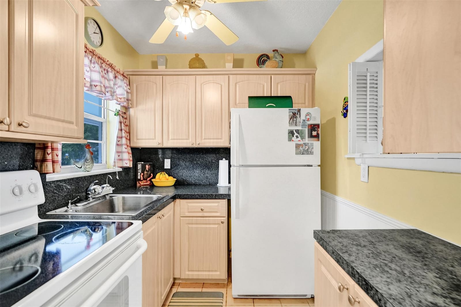 2475 W Golf Boulevard 244 — photo 3