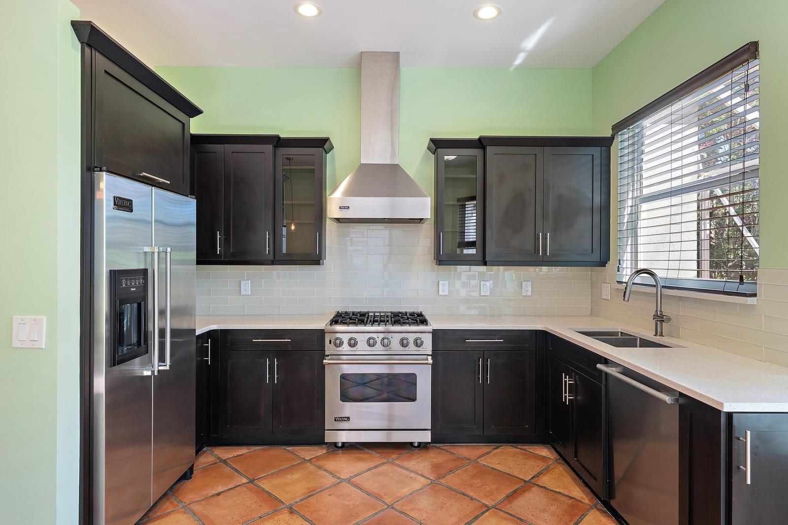 8384 Heritage Club Drive — photo 11