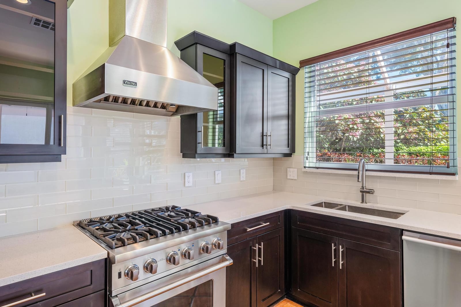 8384 Heritage Club Drive — photo 12