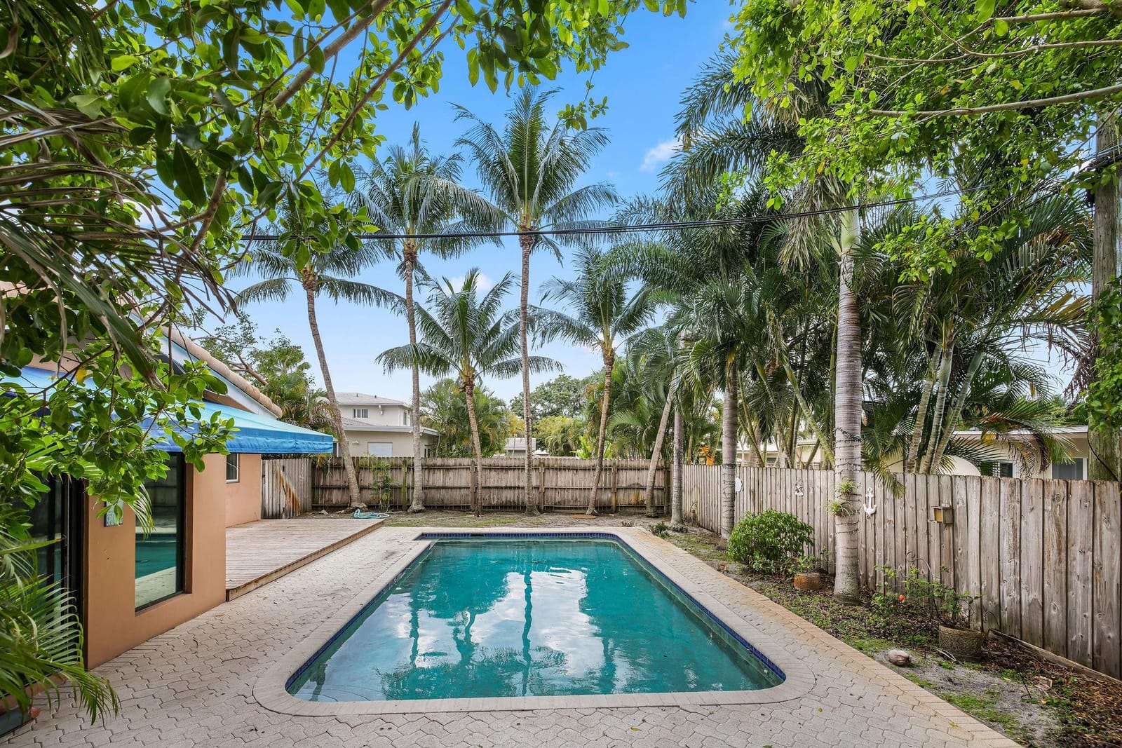 5221 NE 17th Avenue, Fort Lauderdale, FL 33334