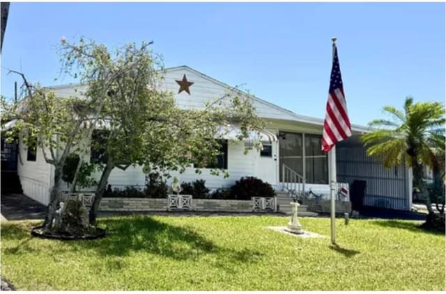 8948 W Shady Lane, sold in Pine Grove Village, Boynton Beach, FL