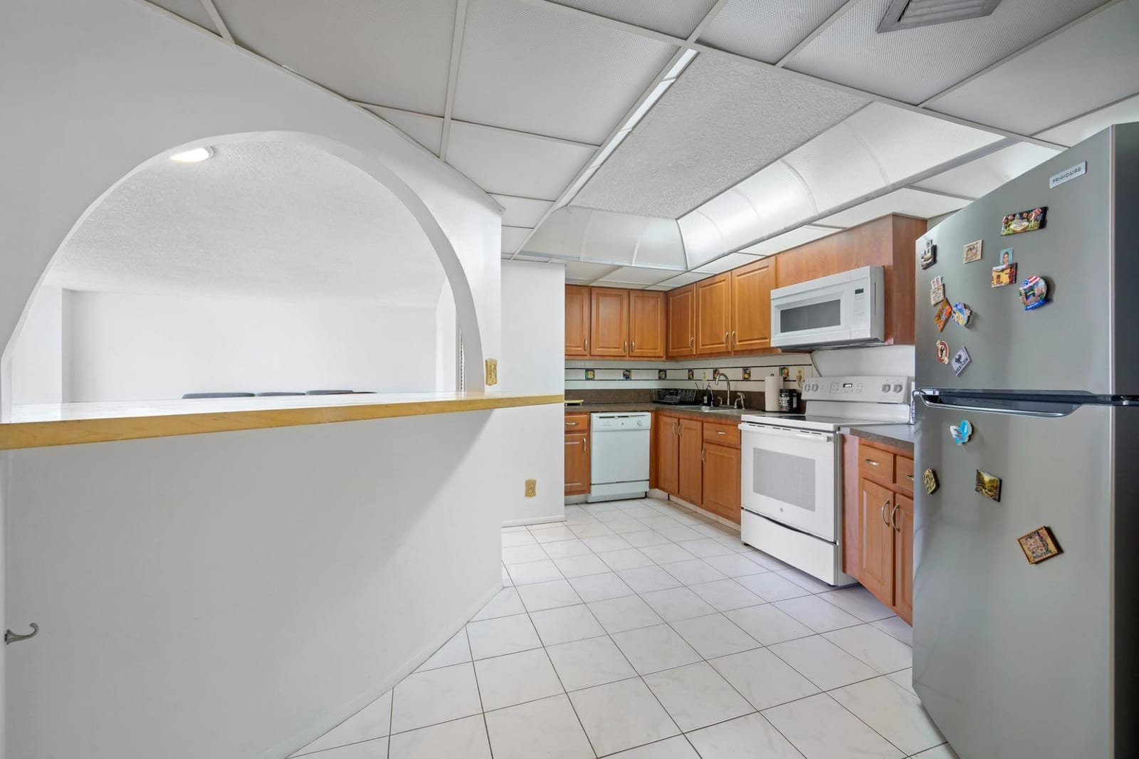600 Parkview Drive 1111 (PH11) — photo 12