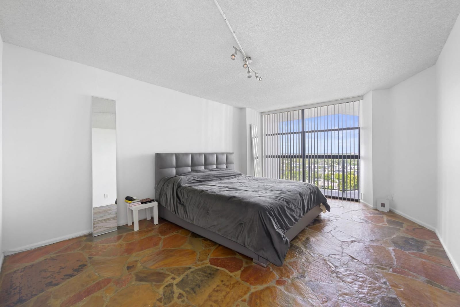 600 Parkview Drive 1111 (PH11), Hallandale Beach, FL 33009 photo 14