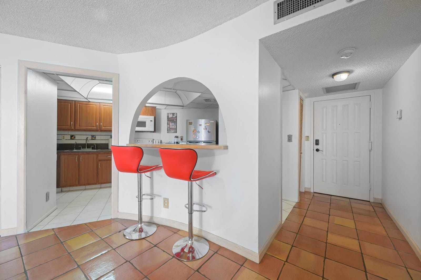 600 Parkview Drive 1111 (PH11) — photo 10