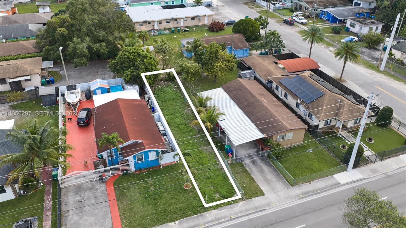 32 NW Nd Avenue, FL 33142, Miami
